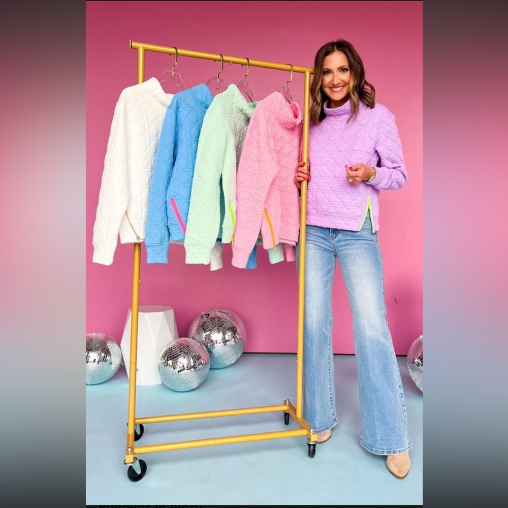 SSYS The Ava Colorblock Zipper Quilted Pullover In Light Blue, Ivory, OR Mint